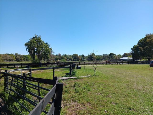 2630 NW 140TH STREET, Citra, FL 32113