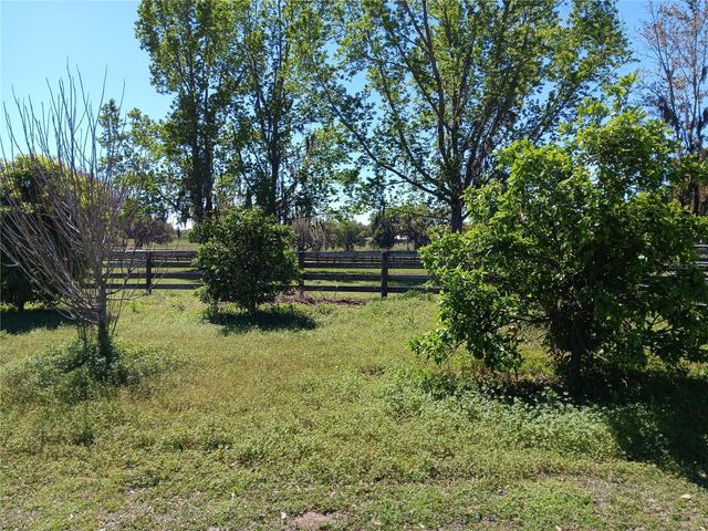 2630 NW 140TH STREET, Citra, FL 32113