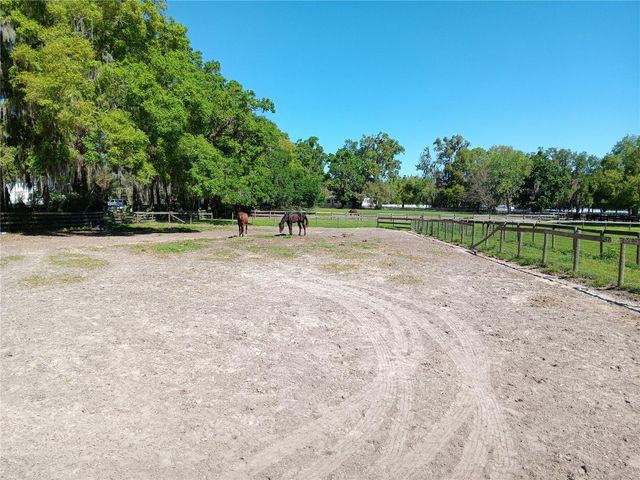 2630 NW 140TH STREET, Citra, FL 32113