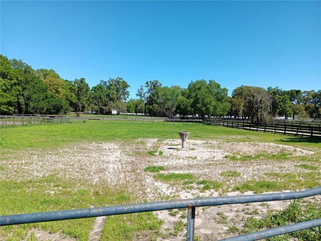 2630 NW 140TH STREET, Citra, FL 32113