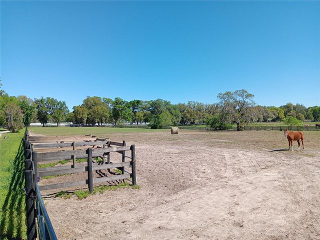 2630 NW 140TH STREET, Citra, FL 32113