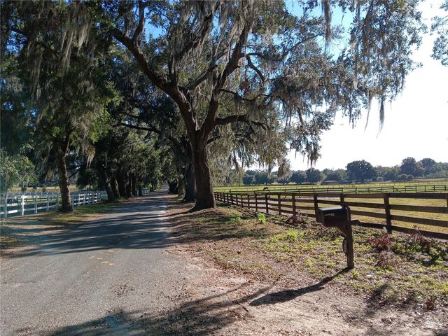 2630 NW 140TH STREET, Citra, FL 32113