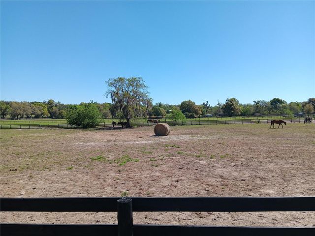 2630 NW 140TH STREET, Citra, FL 32113