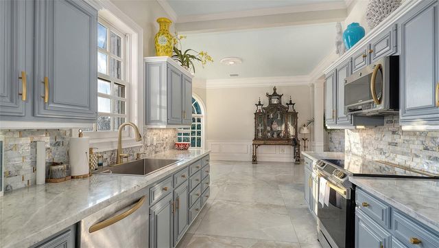 75 OSPREY POINT DRIVE, Osprey, FL 34229