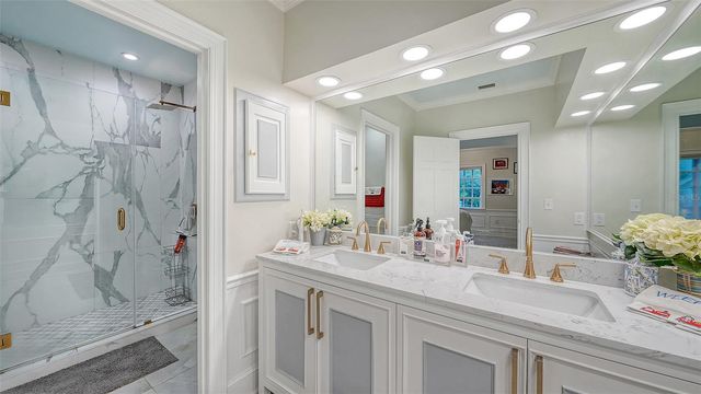 75 OSPREY POINT DRIVE, Osprey, FL 34229