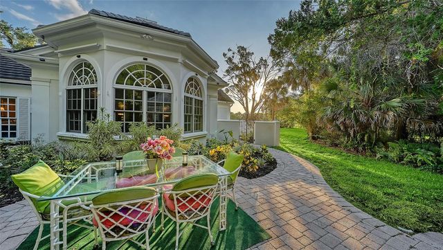 75 OSPREY POINT DRIVE, Osprey, FL 34229