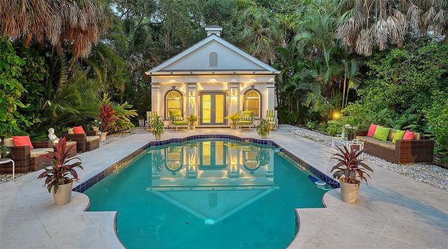 75 OSPREY POINT DRIVE, Osprey, FL 34229