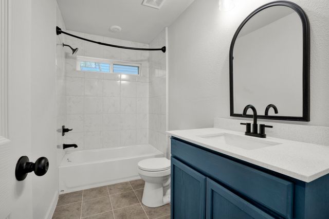 3023 Arizona Avenue, Dallas, TX 75216