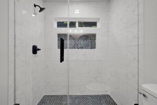 3023 Arizona Avenue, Dallas, TX 75216