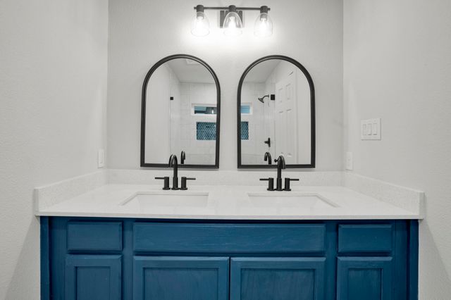 3023 Arizona Avenue, Dallas, TX 75216