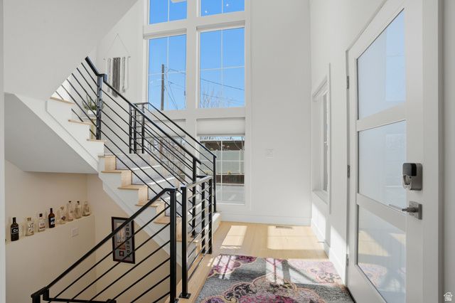 3905 S HOLLADAY CT, Holladay, UT 84124