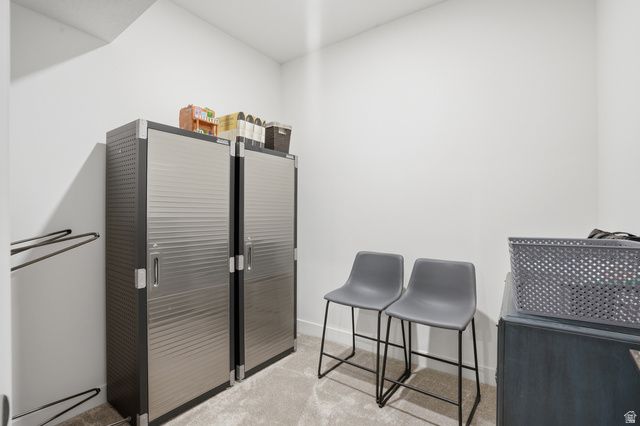 3905 S HOLLADAY CT, Holladay, UT 84124