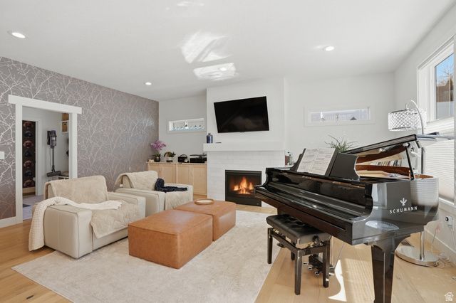 3905 S HOLLADAY CT, Holladay, UT 84124