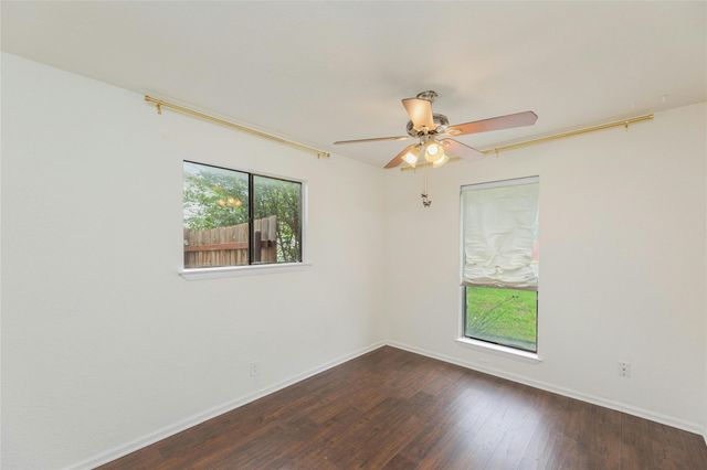 801 E 3rd ST, Georgetown, TX 78626