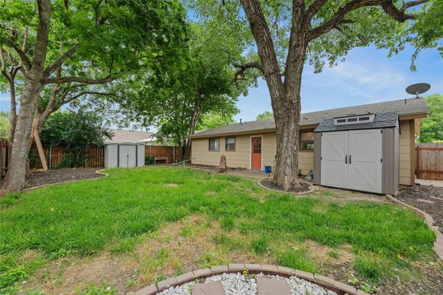 801 E 3rd ST, Georgetown, TX 78626