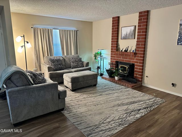 1537 W Avenue L Unit 4, Lancaster, CA 93534
