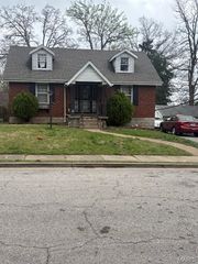 3718 Lawler Drive, St Louis, MO 63121