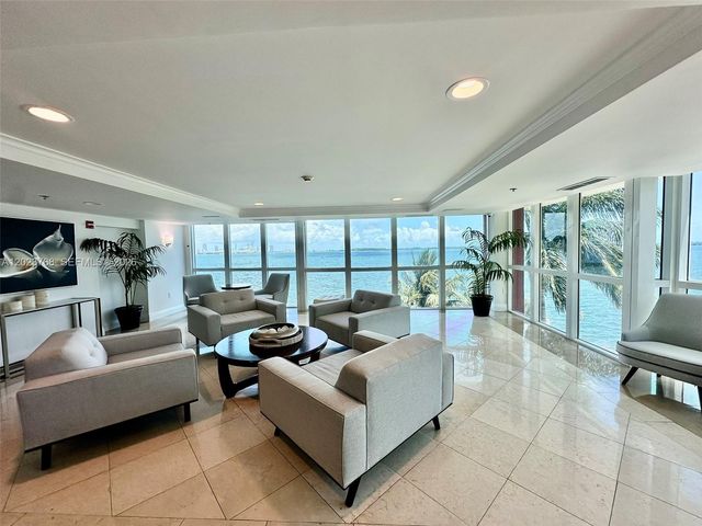 1155 Brickell Bay Dr 905, Miami, FL 33131
