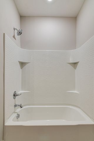 115 W Jones 201, Krum, TX 76249