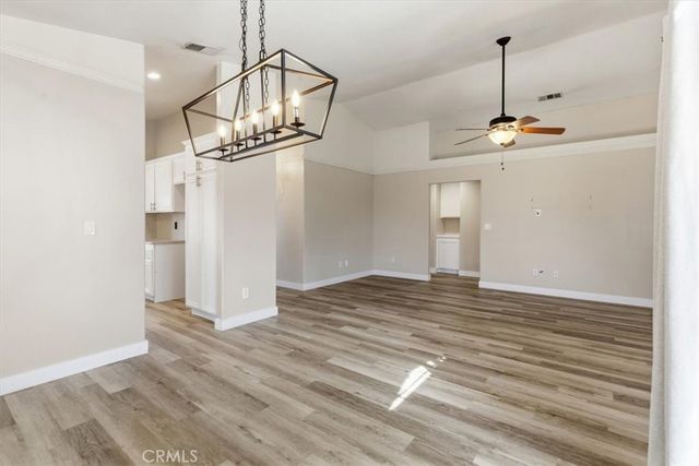 359 Flordason, Calimesa, CA 92320