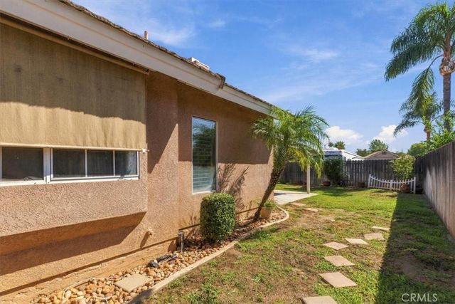 359 Flordason, Calimesa, CA 92320