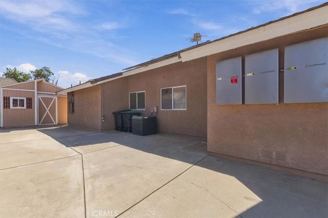 359 Flordason, Calimesa, CA 92320