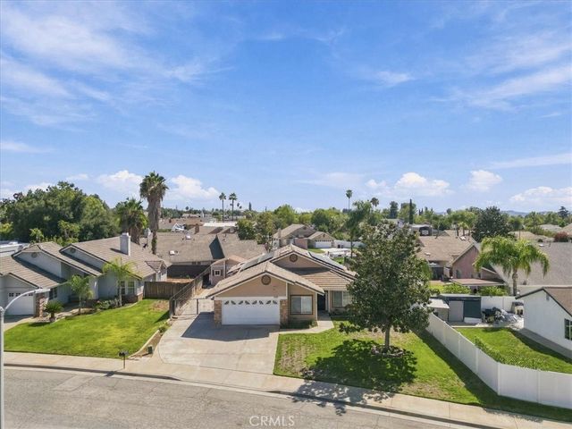 359 Flordason, Calimesa, CA 92320