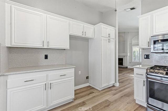 359 Flordason, Calimesa, CA 92320