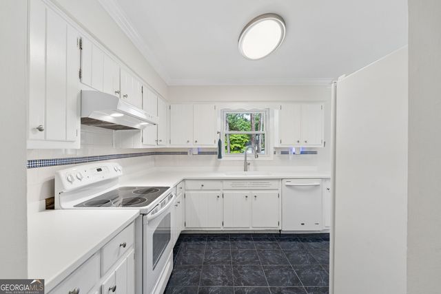 2996 Mt Olive Drive, Decatur, GA 30033