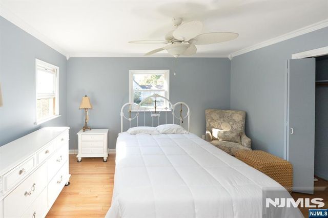56 Wyandotte Avenue, Dumont, NJ 07628
