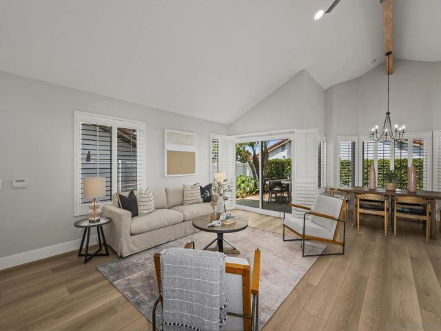 4994 Alicante Way, Oceanside, CA 92056