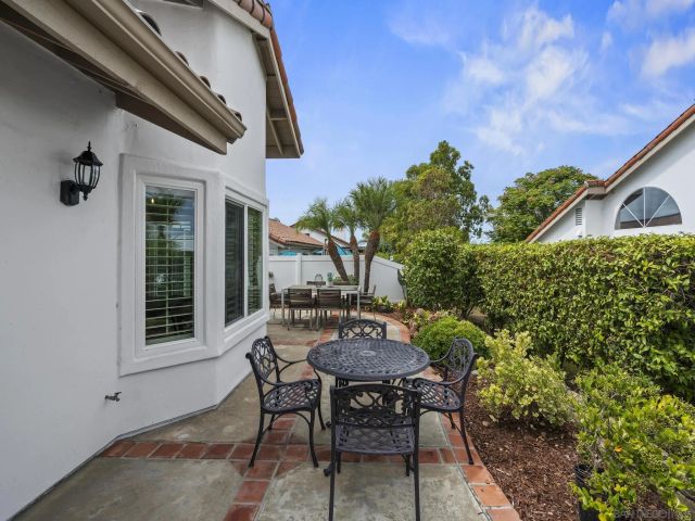 4994 Alicante Way, Oceanside, CA 92056