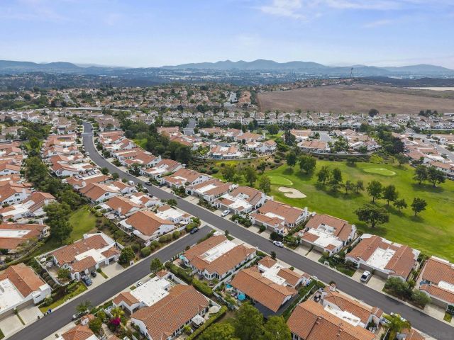 4994 Alicante Way, Oceanside, CA 92056