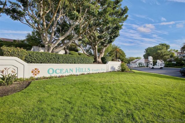 4994 Alicante Way, Oceanside, CA 92056