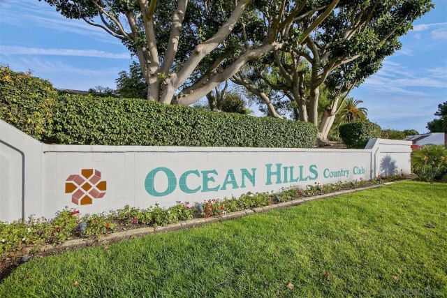 4994 Alicante Way, Oceanside, CA 92056