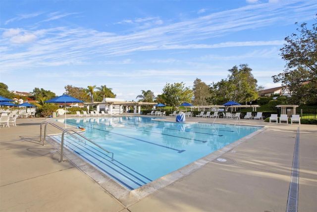 4994 Alicante Way, Oceanside, CA 92056