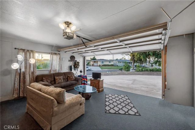 11002 Arroyo Drive, Whittier, CA 90604