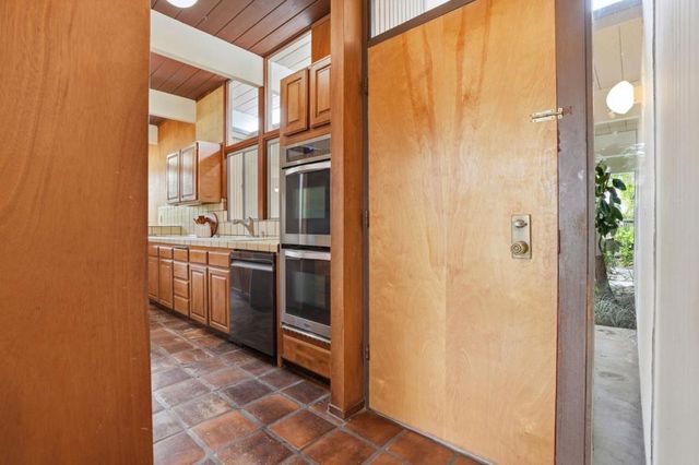 1879 Lexington Avenue, San Mateo, CA 94402