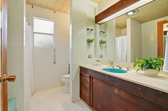 1879 Lexington Avenue, San Mateo, CA 94402