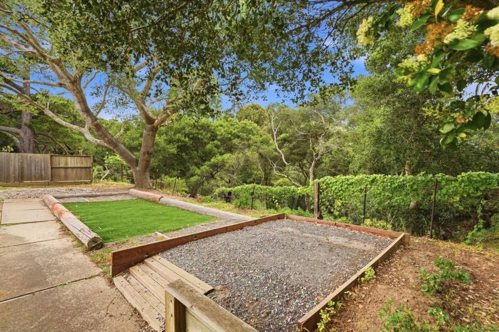 Image 6 of property listing at 1879 Lexington Avenue, San Mateo, CA 94402
