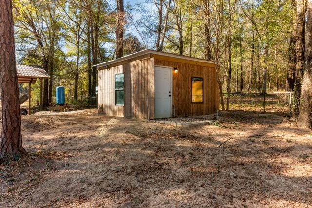 5283 Bob Sikes Road, Defuniak Springs, FL 32435