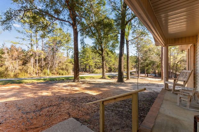 5283 Bob Sikes Road, Defuniak Springs, FL 32435