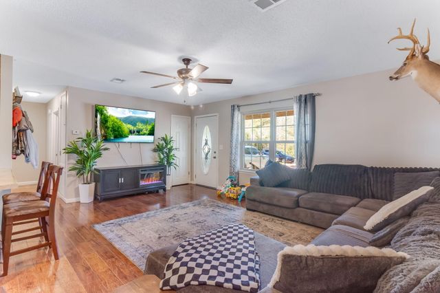 5283 Bob Sikes Road, Defuniak Springs, FL 32435