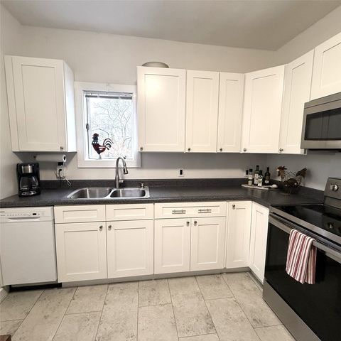 570 PARK Avenue, Meadville, PA 16335