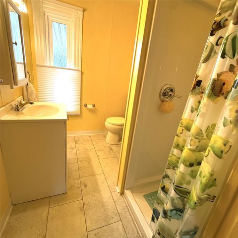 570 PARK Avenue, Meadville, PA 16335