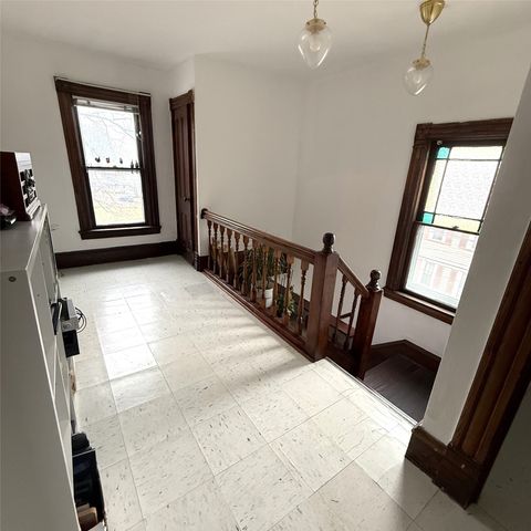 570 PARK Avenue, Meadville, PA 16335