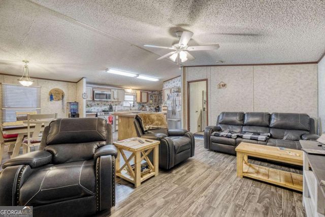 815 Cambridge Parkway, Hampton, GA 30228