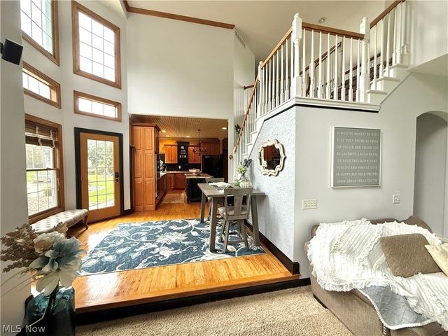 5277 Manchester Avenue NW, North Lawrence, OH 44666