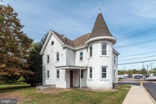 900 W EIGHTH, Lansdale, PA 19446