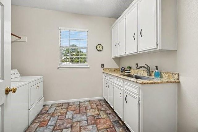 5400 W Orange Street, Pearland, TX 77581